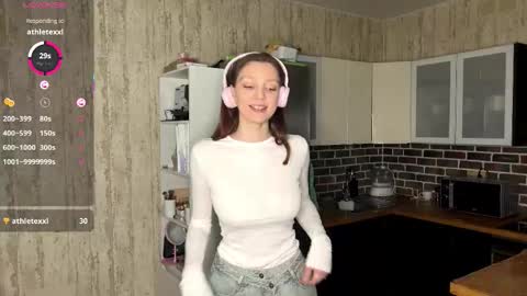 Snapshot of minmee chatting on 02-03-26, 04:12 Asti online show from 02-03-26, 04:12