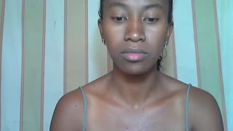 minouch211907 online show from 02-28-25, 12:20