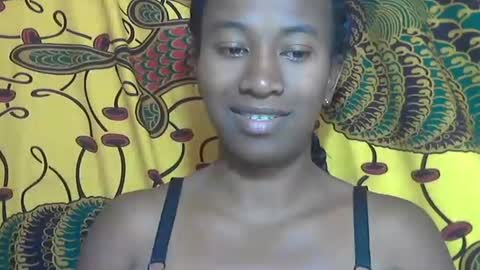 minouch211907 online show from 10-18-25, 07:53