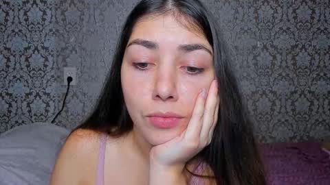 Snapshot of mira_bloempje chatting on 10-16-25, 09:05 Mira online show from 10-16-25, 09:05