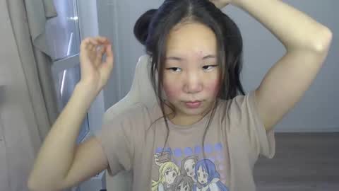 mira_g online show from 02-25-25, 12:55