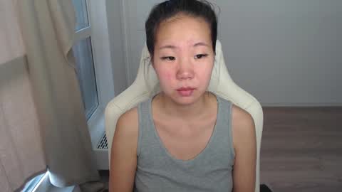 mira_g online show from 03-04-25, 12:44