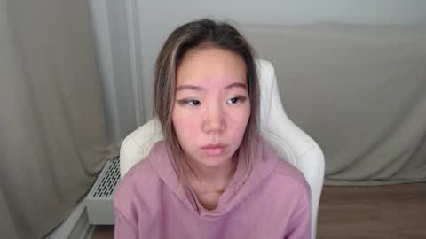 mira_g online show from 12-01-25, 03:06