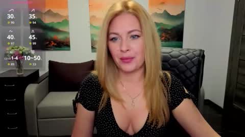 Snapshot of mira_whitme chatting on 01-14-26, 12:55 Mira online show from 01-14-26, 12:55