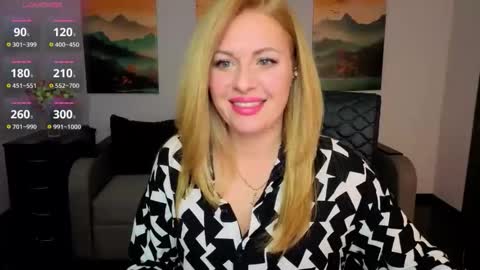 Snapshot of mira_whitme chatting on 02-17-26, 01:18 Mira online show from 02-17-26, 01:18