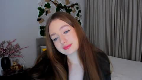 Emma online show from 01-10-25, 04:09