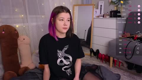 Mira  online show from 02-07-25, 05:31