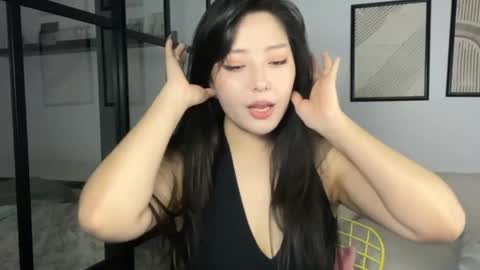 mirafloat online show from 11-05-25, 01:11