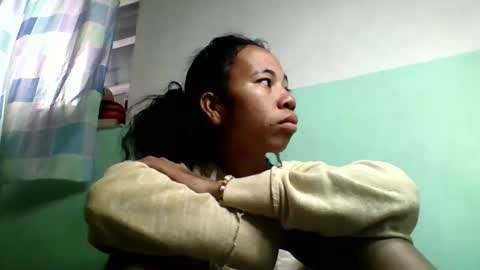 mirah881 online show from 12-17-25, 05:13