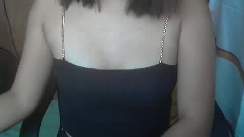 Snapshot of mirana_xxx chatting on 02-05-25, 07:39 Im Ping online show from 02-05-25, 07:39