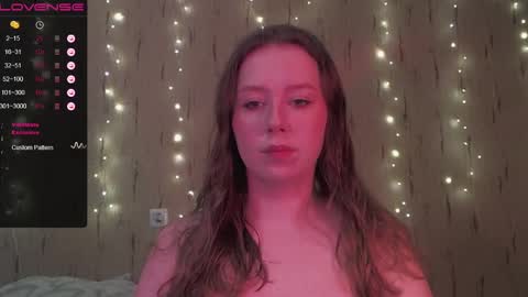 Kira online show from 01-09-25, 11:47