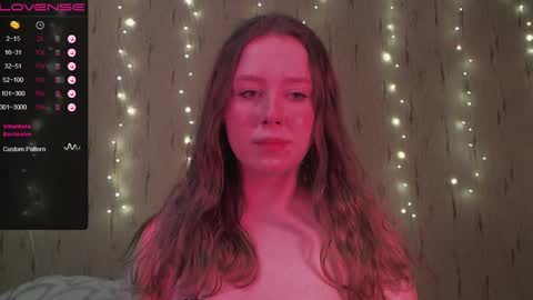 Kira online show from 01-09-25, 02:51