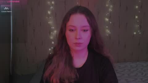 Kira online show from 02-09-25, 01:46