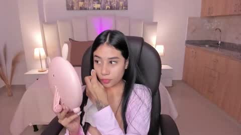 miranda_crawfor online show from 09-21-25, 12:07