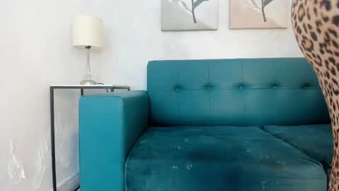 Miranda online show from 11-21-25, 12:04