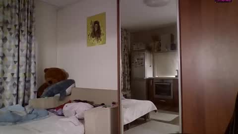 MIRANDA online show from 01-18-25, 02:12