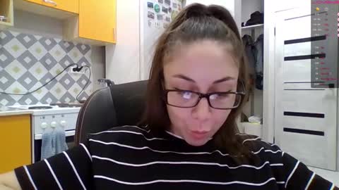 MIRANDA online show from 11-05-25, 02:28