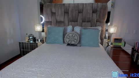 Miranda online show from 04-17-26, 12:57