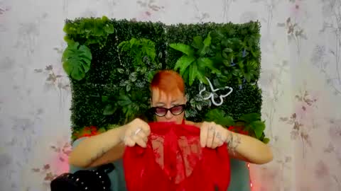 mirandagill online show from 12-23-24, 09:49