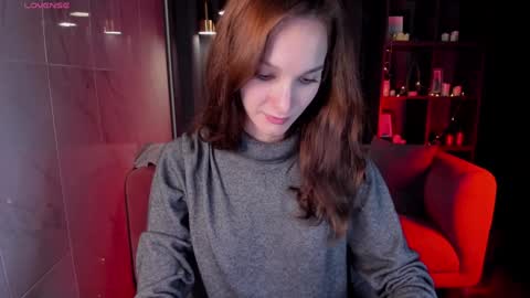 Snapshot of mirandaglow chatting on 12-26-24, 05:47 Miranda online show from 12-26-24, 05:47