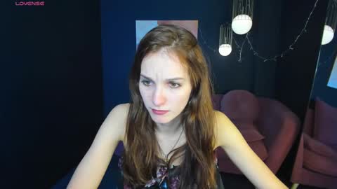 Snapshot of mirandaglow chatting on 02-12-25, 11:51 Miranda online show from 02-12-25, 11:51