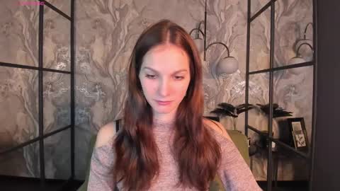 Snapshot of mirandaglow chatting on 02-26-25, 05:42 Miranda online show from 02-26-25, 05:42