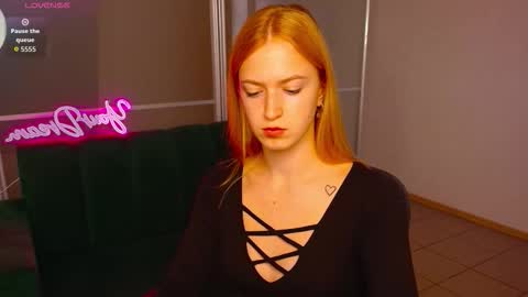 Snapshot of mirandamayers chatting on 09-11-25, 05:51 MirandaMayers online show from 09-11-25, 05:51