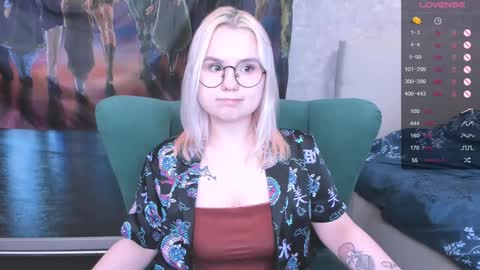 Kira online show from 01-24-25, 03:55