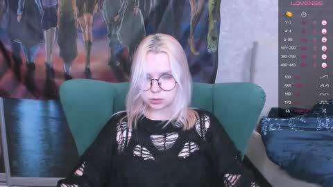 Kira online show from 01-24-25, 09:58