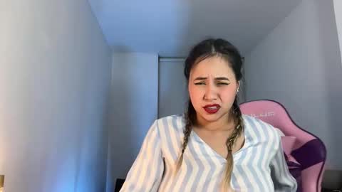 Snapshot of mirilinda chatting on 01-29-25, 05:09 mirilinda online show from 01-29-25, 05:09