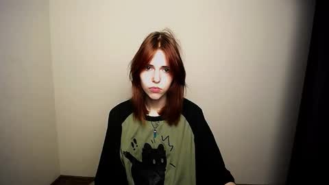 misaki_chan_ online show from 11-24-25, 02:06