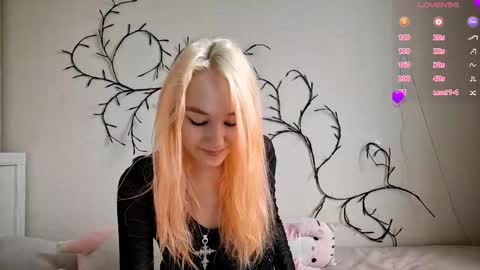 MisaMew online show from 02-24-26, 08:12