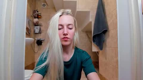 Snapshot of mishapallmer chatting on 02-07-26, 07:34 mishapallmer online show from 02-07-26, 07:34