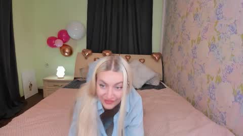 Snapshot of mishapallmer chatting on 02-11-26, 06:29 mishapallmer online show from 02-11-26, 06:29