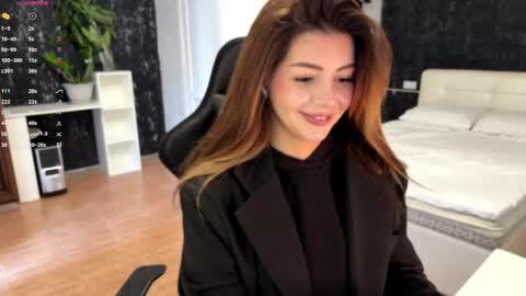 My mane Mishel online show from 11-10-25, 10:14