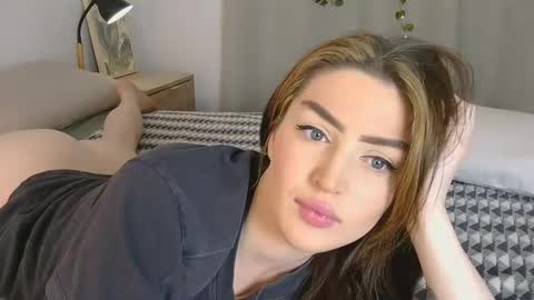 Elora online show from 09-28-25, 12:32