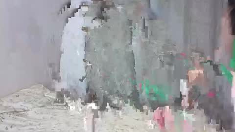 Elora online show from 03-15-26, 12:44