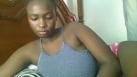 Snapshot of miss440_sunday chatting on 12-03-24, 08:16 miss440 online show from 12-03-24, 08:16