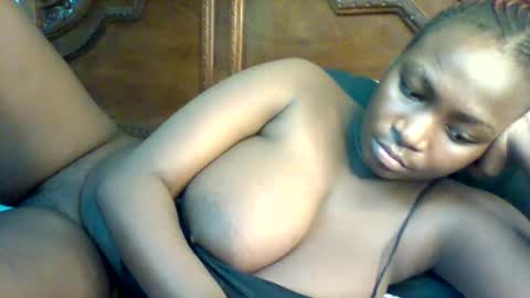 Snapshot of miss440_sunday chatting on 01-15-26, 10:24 miss440 online show from 01-15-26, 10:24