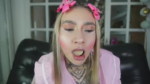 miss___angel online show from 02-23-26, 11:07