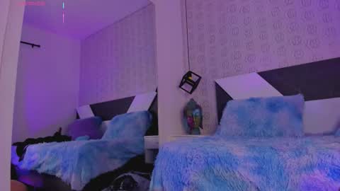 Charlotte online show from 10-24-25, 04:31