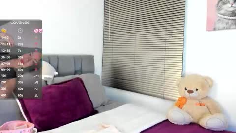 miss__jones_ online show from 11-17-25, 12:16