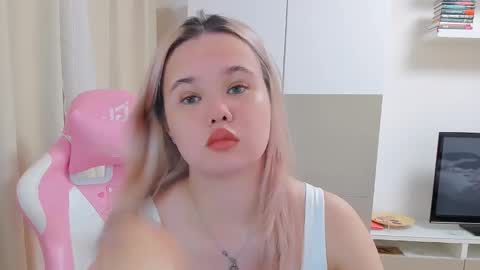 miss__selena online show from 02-21-25, 06:48