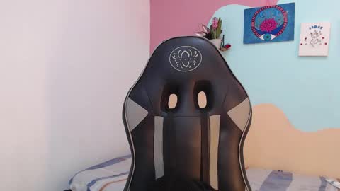 Snapshot of miss_akemi chatting on 02-13-25, 08:03 Akemi 3 online show from 02-13-25, 08:03