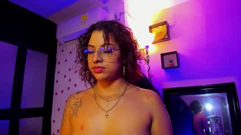 Snapshot of miss_akemi chatting on 10-31-25, 02:12 Akemi 3 online show from 10-31-25, 02:12