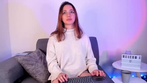 Alexa Sarmiento online show from 02-12-25, 04:44