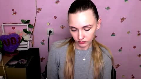 Angelina online show from 02-15-26, 08:46