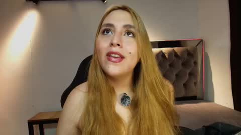 Anny online show from 12-15-25, 10:41