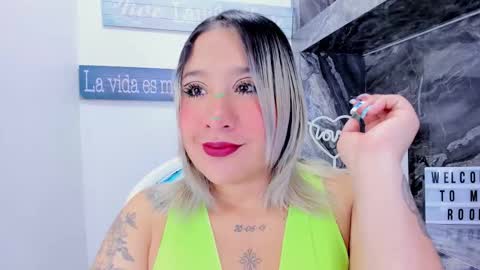 Danika online show from 02-05-26, 11:04