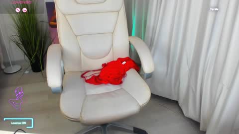 Elia online show from 02-09-25, 02:06